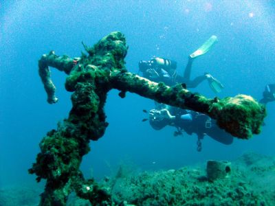 Wreck PADI Scuba diving in Rethymno Crete with Atlantis Diving Center.JPG
